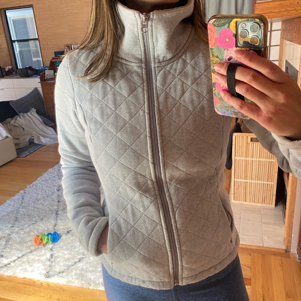 The North Face grey quilted jacket